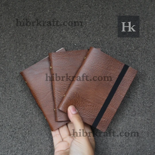 Agenda Kulit Polos 1