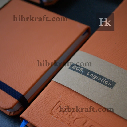 Agenda kulit tahunan