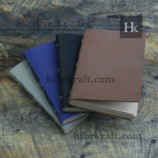 Hadiah Notebook Custom