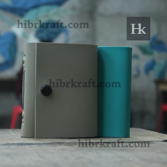 Notebook custom harian