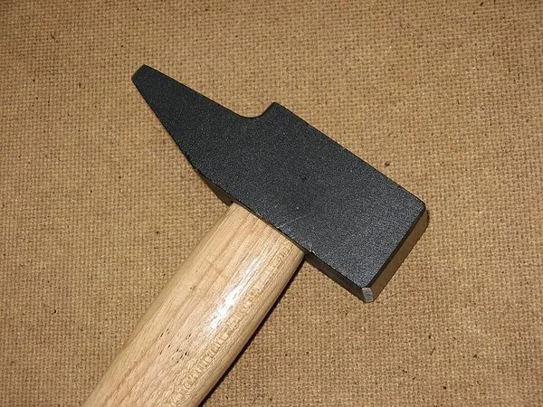 Französische Form/Palu Perancis