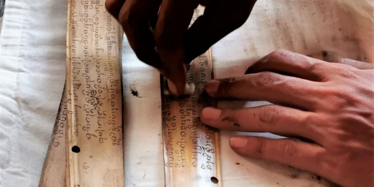 Sejarah, Penyebaran, dan Teknik Pembuatan Naskah Lontar di Nusantara