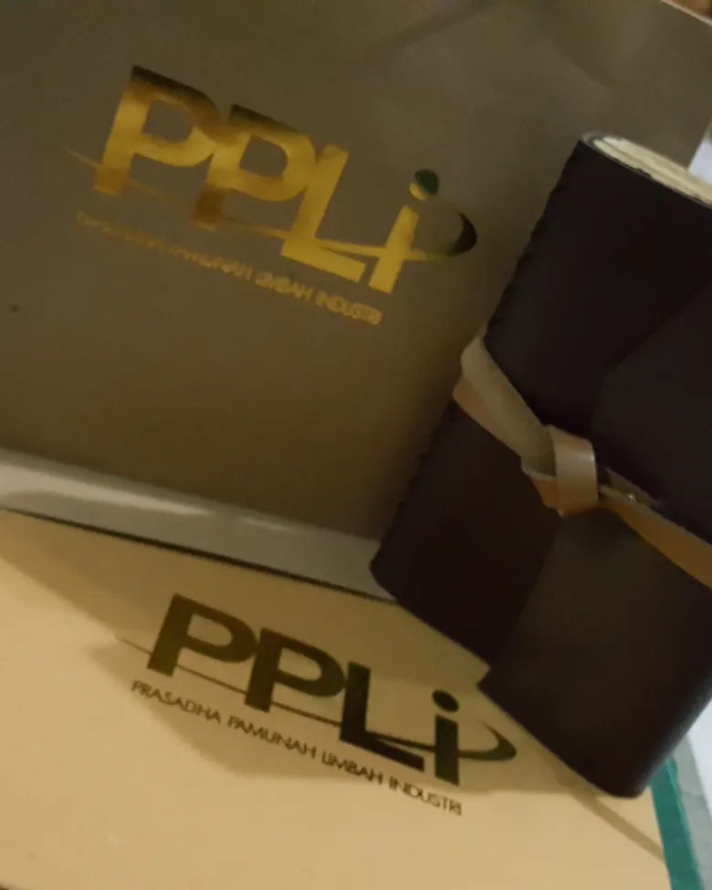 Jurnal kulit PPLI bersama kemasannya